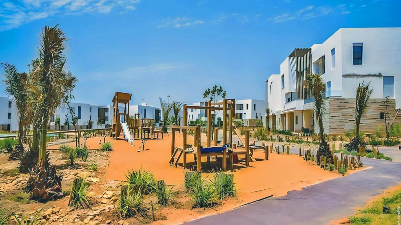 Golf View, Pool,2 Min Walk To Beach, Nakta